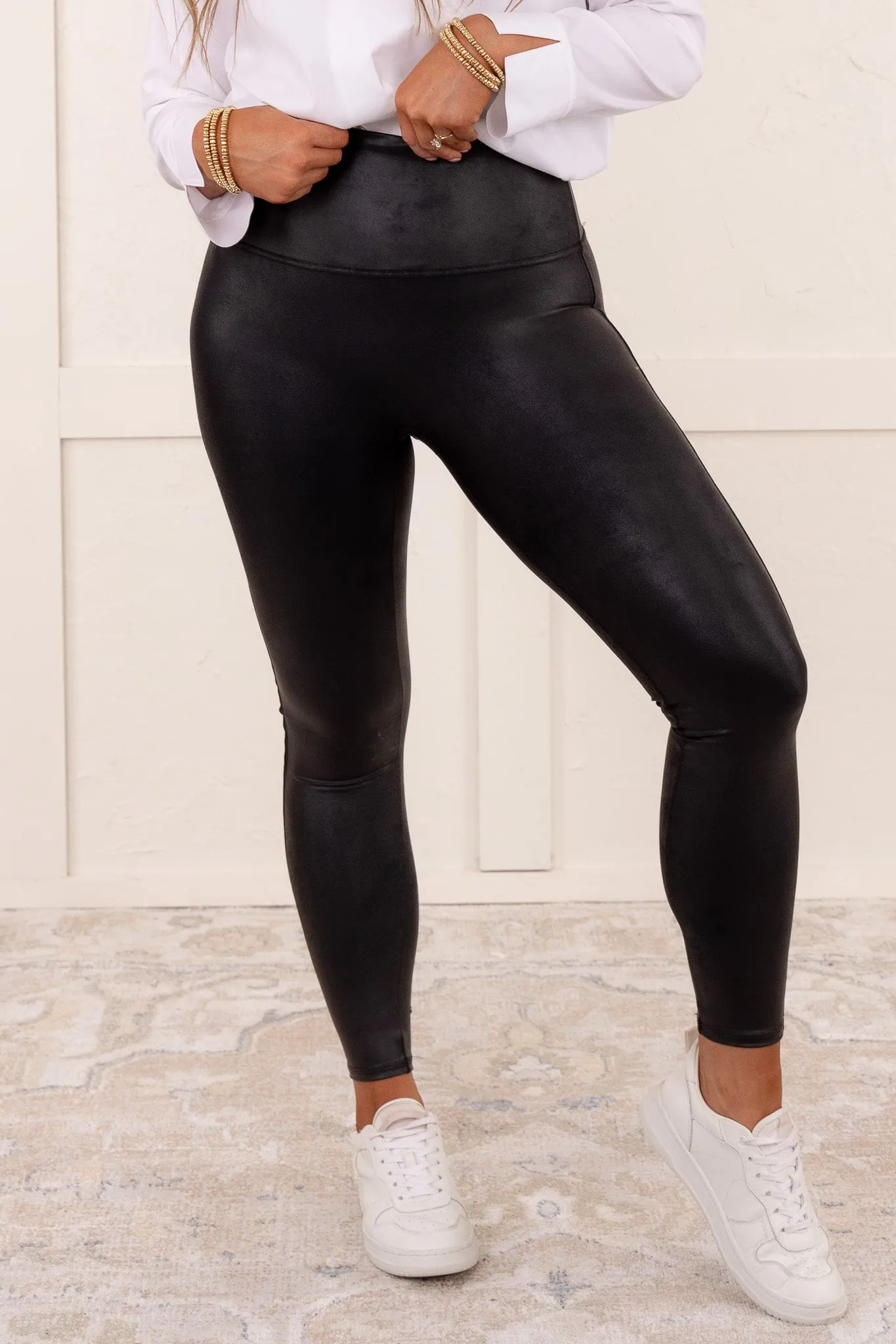 DOORBUSTER - Our Favorite Petite Faux Leather Leggings | Spanx