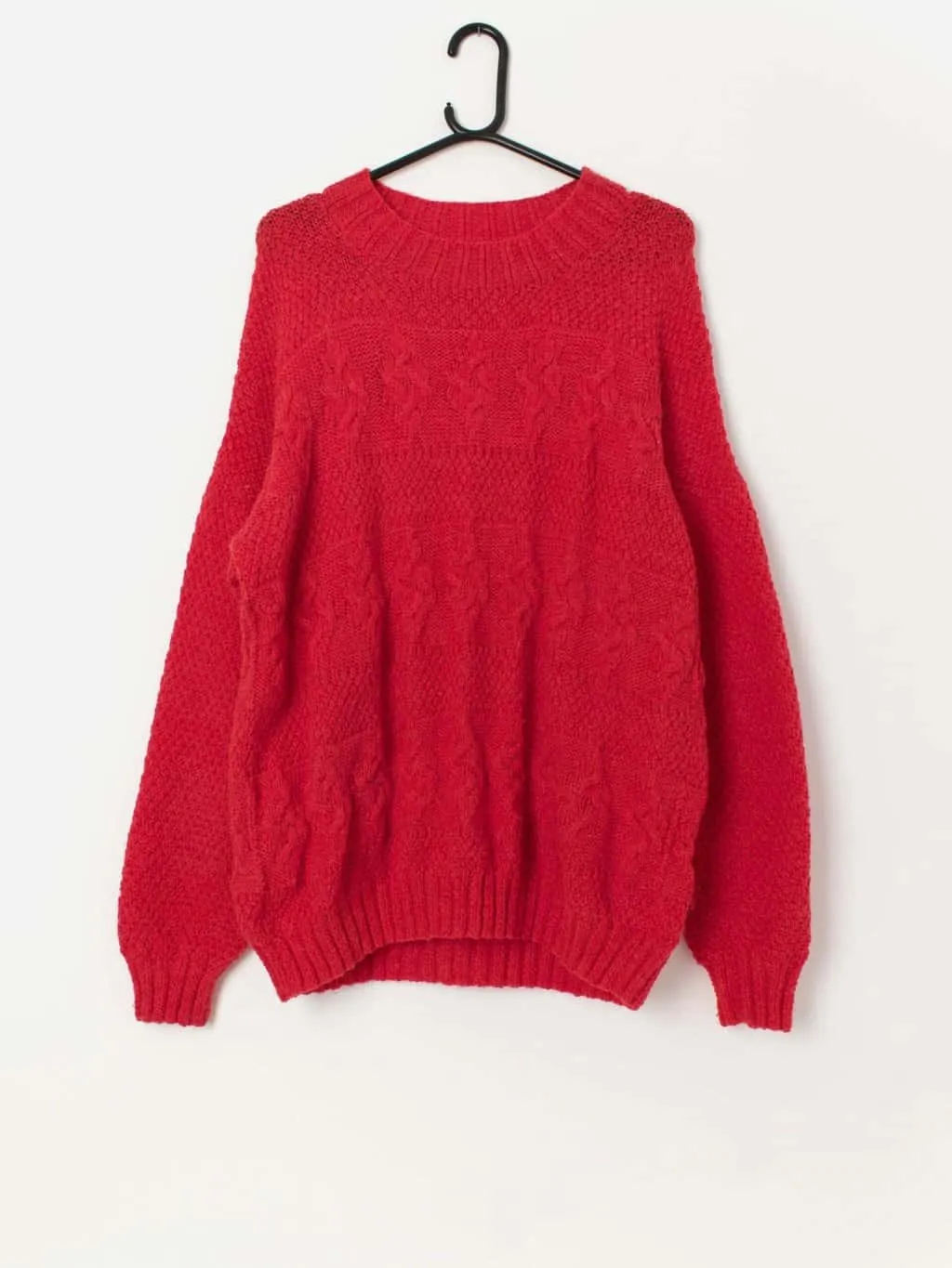 Hand knitted vintage red cable knit jumper – Large