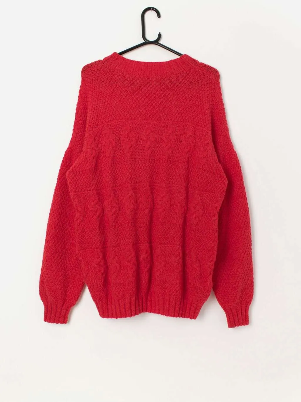 Hand knitted vintage red cable knit jumper – Large