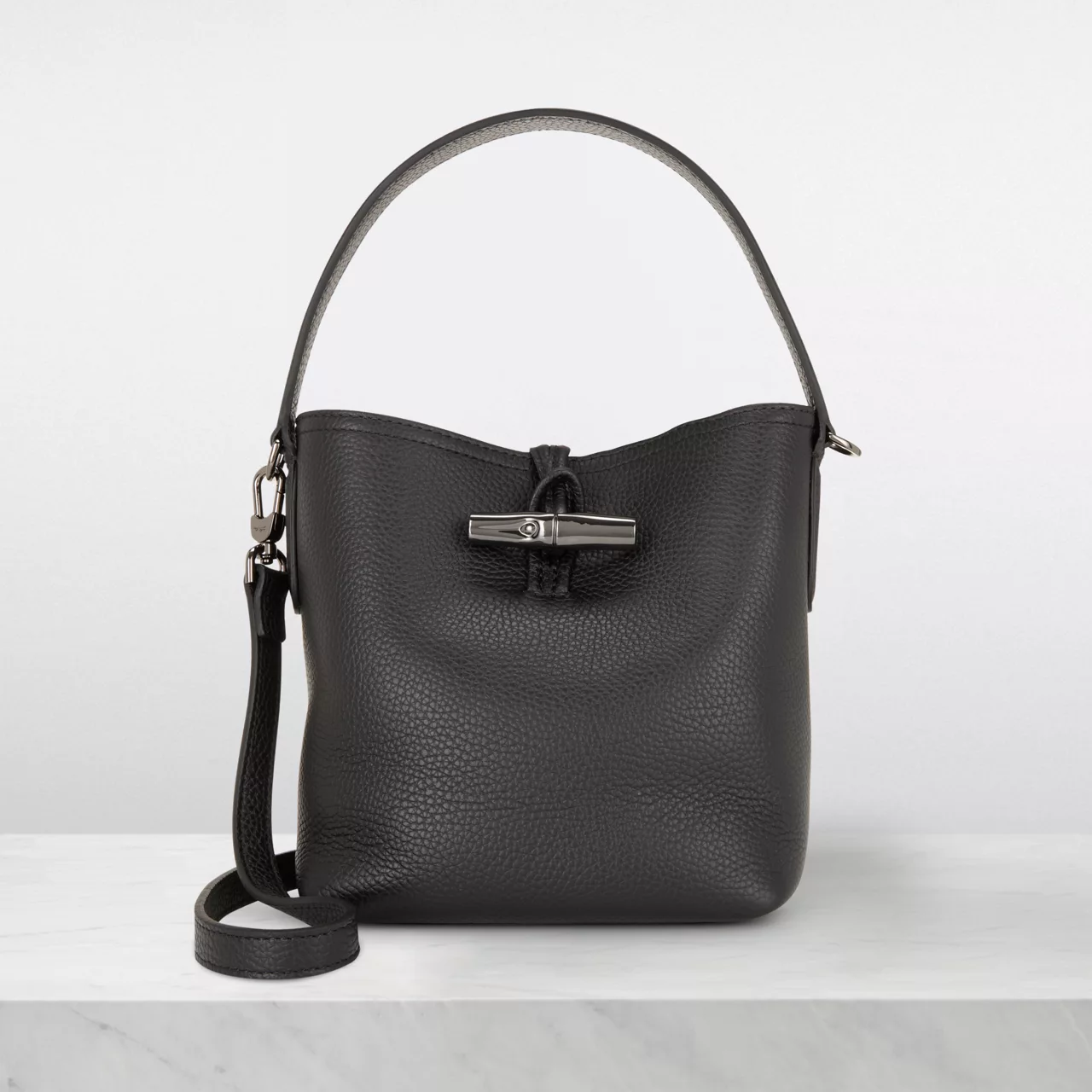 LONGCHAMP Le Roseau Essential XS Bucket Bag - Noir