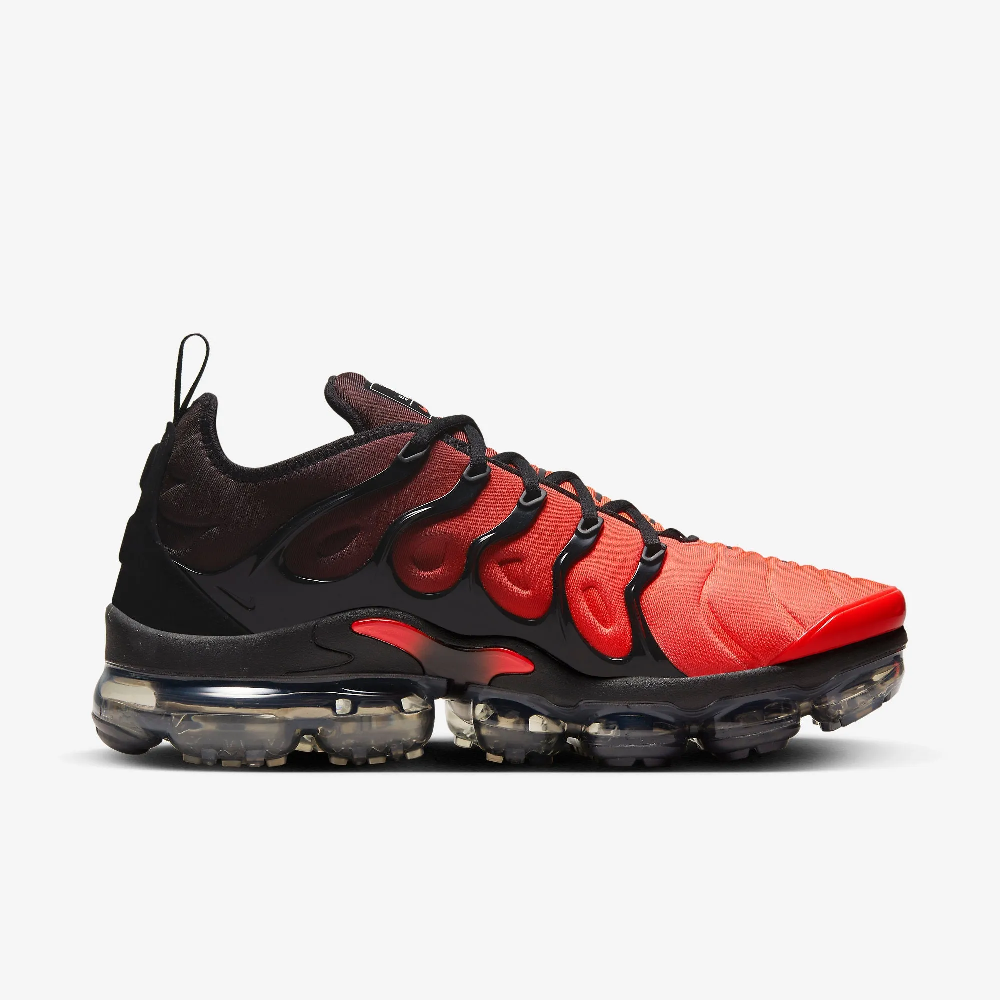 (Men's) Nike Air VaporMax Plus 'Darth Maul / Bright Crimson' (2022) DZ4857-001