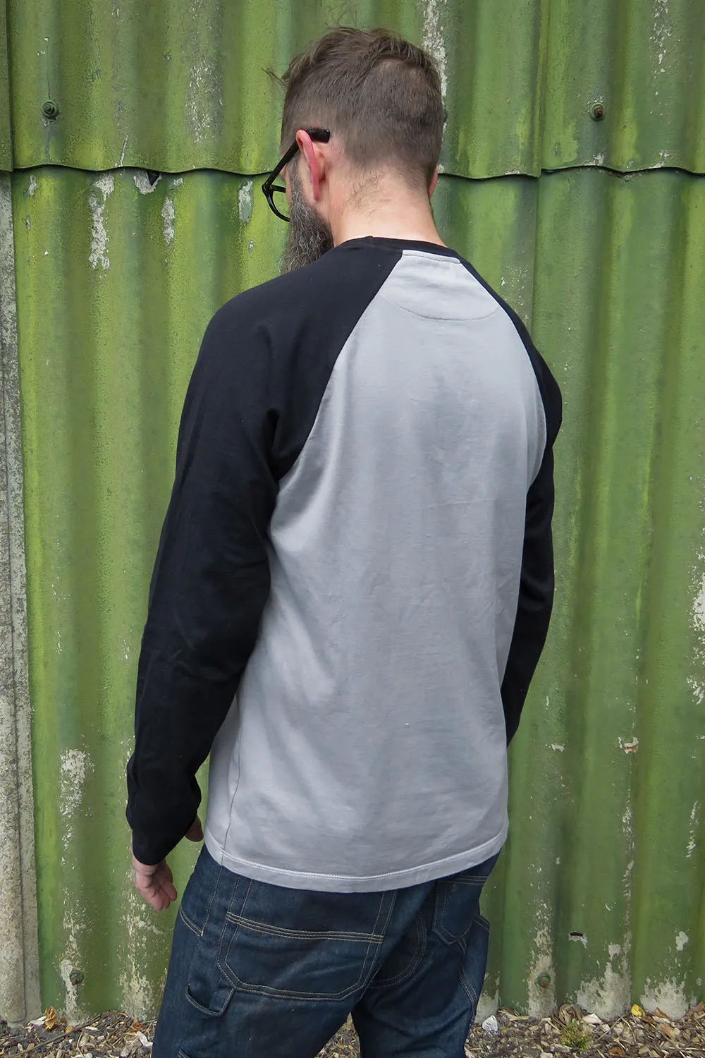 Raglan Long Sleeve / Grey & Black