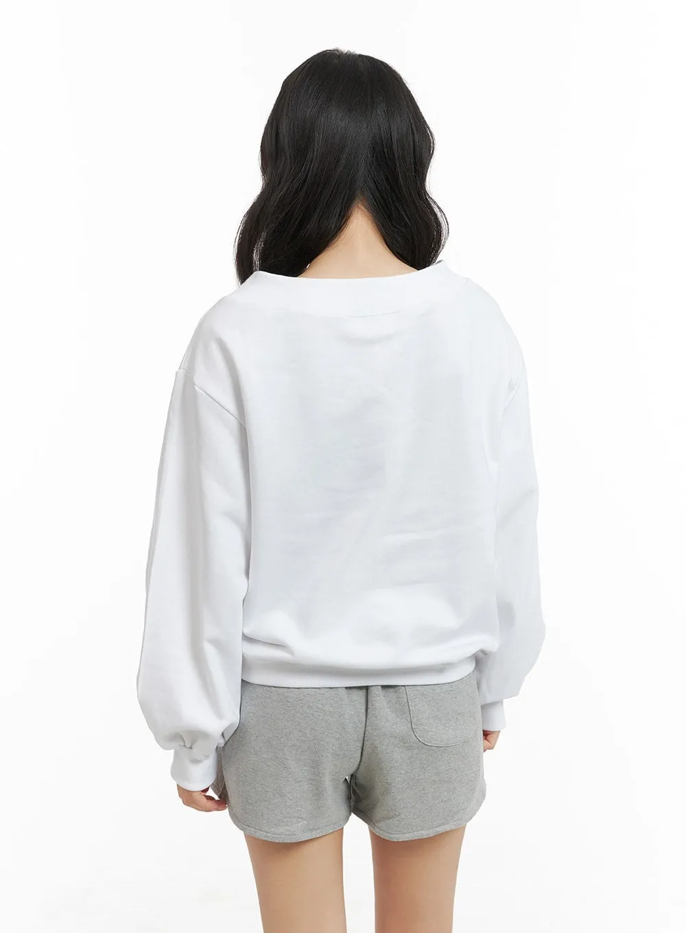 Ribbon Crewneck Sweatshirt CM420