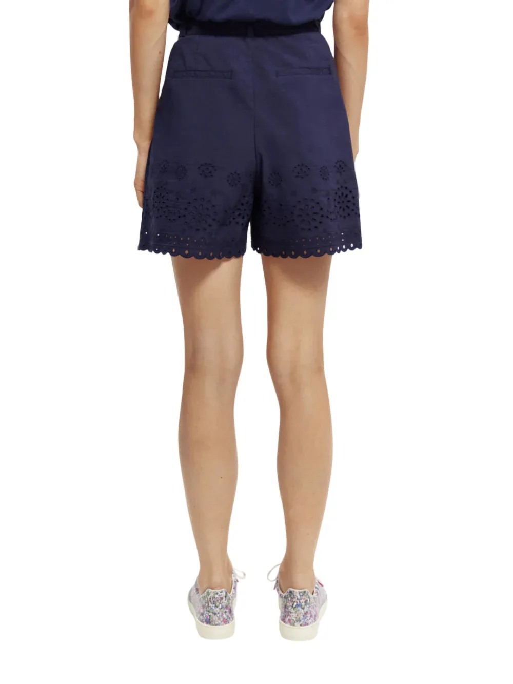 SCOTCH & SODA - Broderie Anglaise Shorts