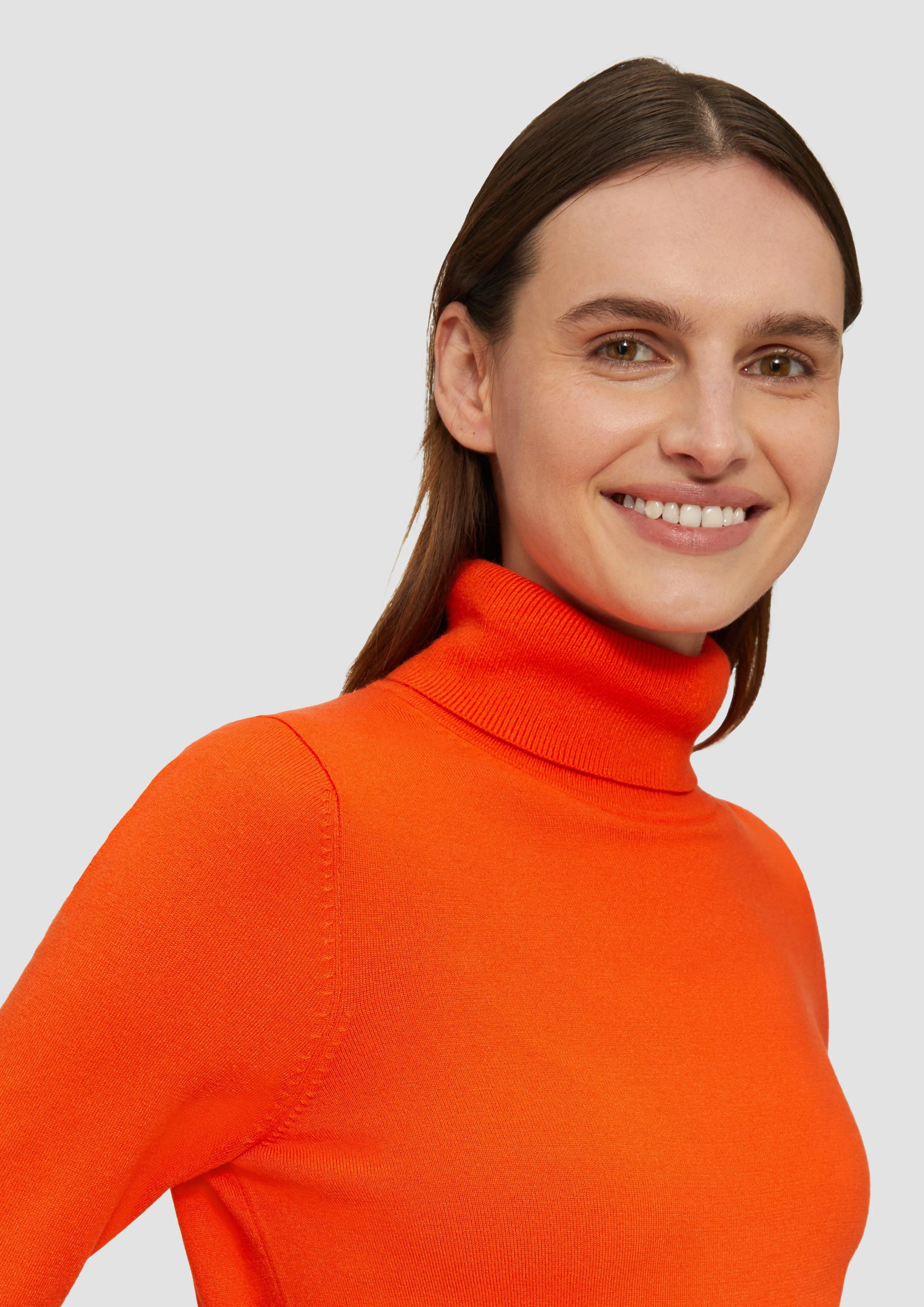 Soft polo neck jumper in a viscose blend