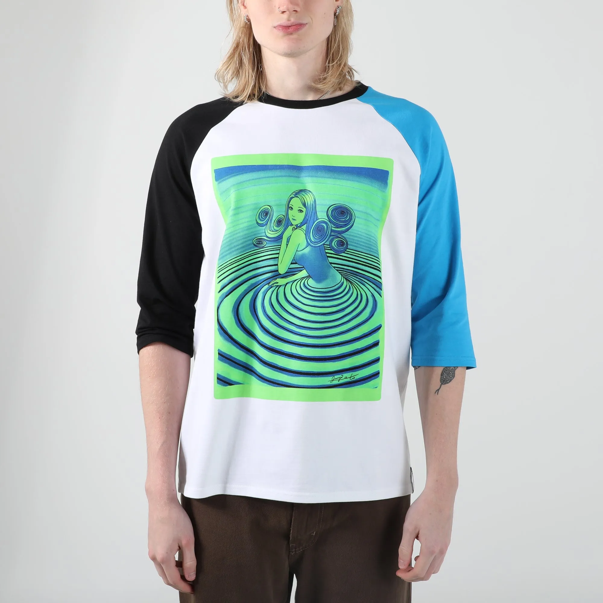 Uzumaki Poster Kirie Raglan