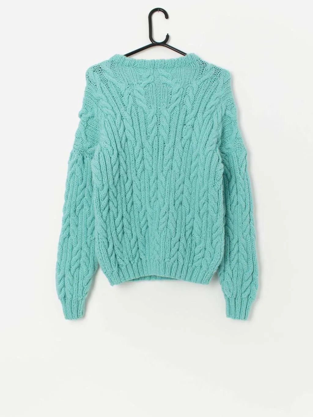 Vintage handknitted aqua blue jumper – Medium